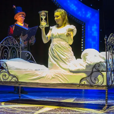 Heide Park Resort Show Traumfaenger Familie (1)